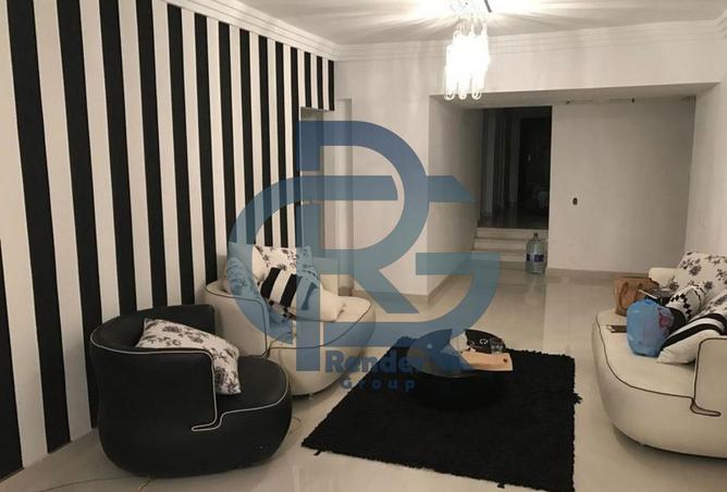 8611999 - Property Image 2