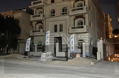 Apartment - 4 Bedrooms - 3 Bathrooms for sale in West Golf - El Katameya Compounds - El Katameya - New Cairo City - Cairo