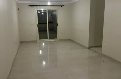 Apartment - 3 Bedrooms - 2 Bathrooms for sale in Abou Bakr Al Sedeek St. - El Mahkama Square - Heliopolis - Masr El Gedida - Cairo