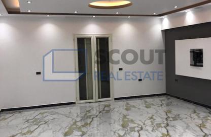 Apartment - 2 Bedrooms - 2 Bathrooms for rent in Centerville - Hyde Park - New Cairo City - Cairo
