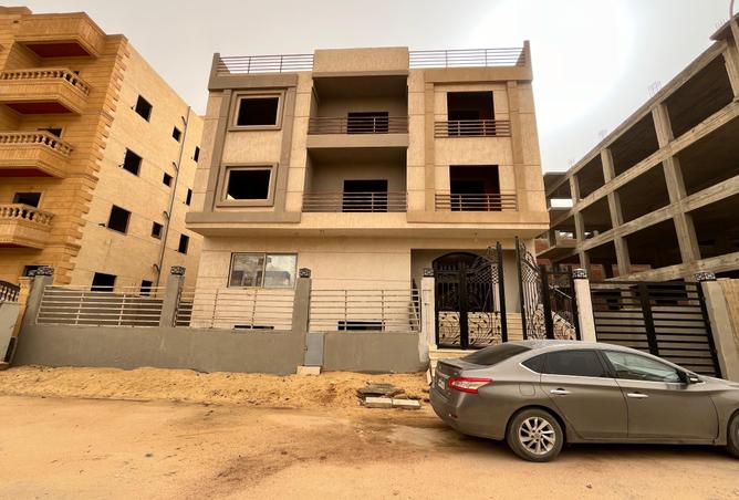 66931885 - Property Main Image