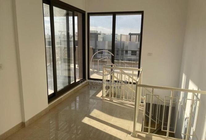 8593581 - Property Image 2