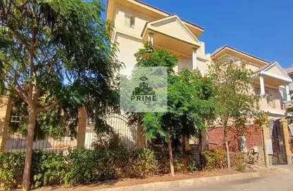 Villa - 5 Bedrooms - 5 Bathrooms for sale in Maxim - The 1st Settlement - New Cairo City - Cairo