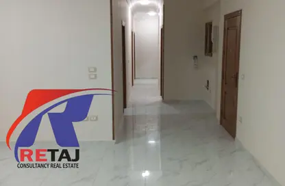Apartment - 3 Bedrooms - 2 Bathrooms for rent in 5th Settlement Compounds - The 5th Settlement - New Cairo City - Cairo