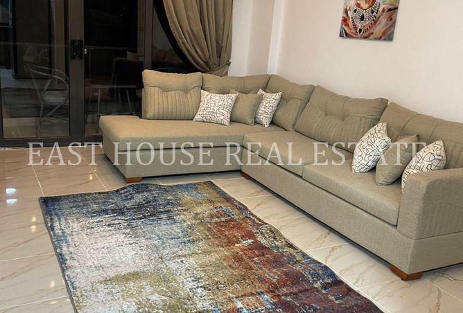 8667501 - Property Image 2