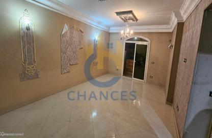 Apartment - 2 Bedrooms - 2 Bathrooms for sale in Thirteenth Sector - Zahraa El Maadi - Hay El Maadi - Cairo