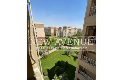 Apartment - 2 Bedrooms - 2 Bathrooms for sale in Madinaty - Cairo