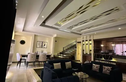 تاون هاوس - 4 غرف نوم - 3 حمامات للايجار في كارما ريزيدنس - الحي السادس عشر - الشيخ زايد - الجيزة