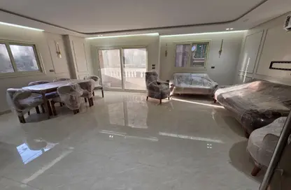 Apartment - 3 Bedrooms - 2 Bathrooms for rent in El Manial - Hay El Manial - Cairo