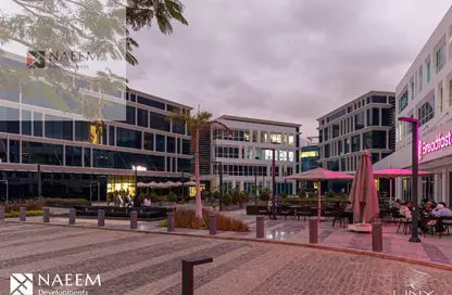 محل - غرفة نوم - 1 حمام للايجار في القرية الذكية - طريق مصر اسكندرية الصحراوي - مدينة 6 أكتوبر - الجيزة