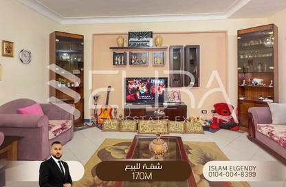 شقة - 3 غرف نوم - 1 حمام للبيع في شارع محمد باشا محسن - جناكليس - حي شرق - الاسكندرية