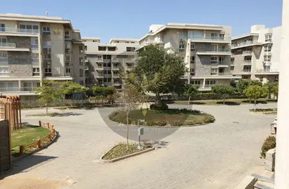 Apartment - 2 Bedrooms - 2 Bathrooms for sale in Mountain View iCity - 5th Settlement Compounds - The 5th Settlement - New Cairo City - Cairo