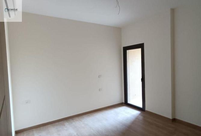 52445777 - Property Image 3