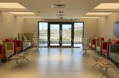 عيادة - استوديو - 1 حمام للبيع في نيو جيزة - طريق مصر اسكندرية الصحراوي - مدينة 6 أكتوبر - الجيزة