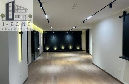 Apartment - 4 Bedrooms - 4 Bathrooms for sale in Eastown - 5th Settlement Compounds - The 5th Settlement - New Cairo City - Cairo