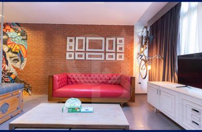 Apartment - 3 Bedrooms - 2 Bathrooms for sale in Abdel Moneim Al Dalel St. - Tharwat - Hay Sharq - Alexandria