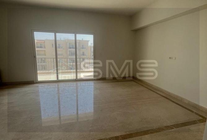 101211186 - Property Image 2