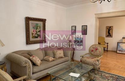 Apartment - 3 Bedrooms - 3 Bathrooms for rent in Zamalek - Cairo