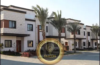 Townhouse - 3 Bedrooms - 3 Bathrooms for sale in Azzar - 5th Settlement Compounds - The 5th Settlement - New Cairo City - Cairo