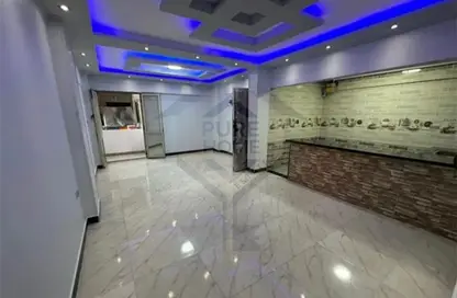 Apartment - 2 Bedrooms - 1 Bathroom for sale in Sidi Beshr Mosque St. - Sidi Beshr - Hay Awal El Montazah - Alexandria