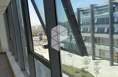 Office Space - Studio - 1 for rent in Three Sixty - 5th Settlement Compounds - The 5th Settlement - New Cairo City - Cairo Office Space - Studio - 1 for rent in Three Sixty - 5th Settlement Compounds - The 5th Settlement - New Cairo City - Cairo