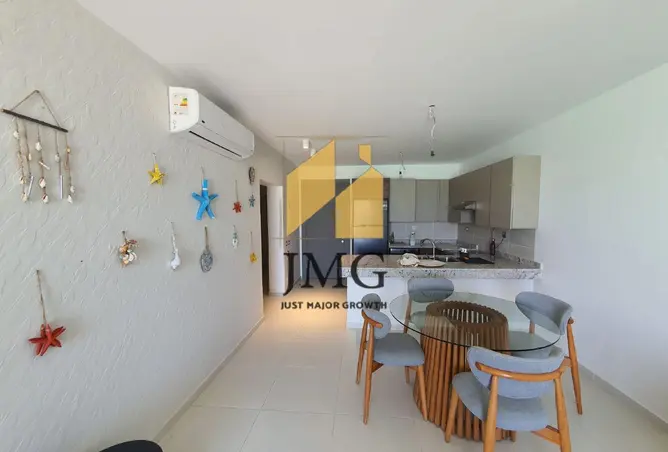 98010624 - Property Image 2