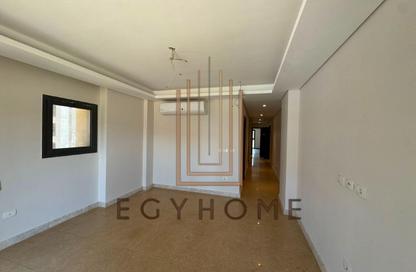Apartment - 3 Bedrooms - 2 Bathrooms for sale in Zed West - Sheikh Zayed Compounds - Sheikh Zayed City - Giza