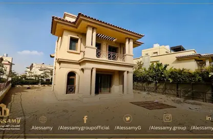 Villa - 4 Bedrooms - 3 Bathrooms for sale in Privado - Madinaty - Cairo