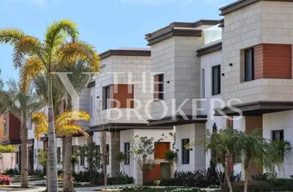 Townhouse - 4 Bedrooms - 5 Bathrooms for sale in Azzar 2 - 5th Settlement Compounds - The 5th Settlement - New Cairo City - Cairo