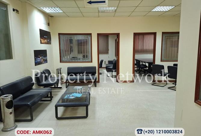 63636906 - Property Main Image