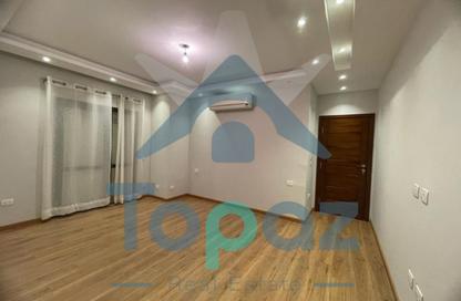 شقة - 2 غرف نوم - 3 حمامات للايجار في ذا كورت ياردز - كمبوندات الشيخ زايد - الشيخ زايد - الجيزة شقة - 2 غرف نوم - 3 حمامات للايجار في ذا كورت ياردز - كمبوندات الشيخ زايد - الشيخ زايد - الجيزة