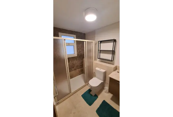 104892930 - Property Image 3