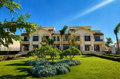 Townhouse - 4 Bedrooms - 4 Bathrooms for sale in Privado - Madinaty - Cairo