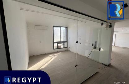 طابق كامل - استوديو - 3 حمامات للايجار في شارع 254 - دجلة - حي المعادي - القاهرة