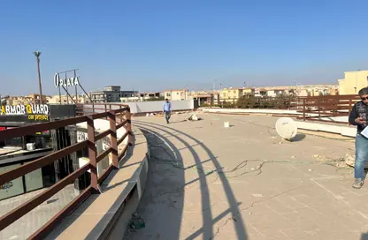 Shop - Studio - 2 Bathrooms for rent in Sheikh Zayed Compounds - Sheikh Zayed City - Giza