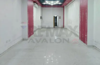 Shop - Studio - 1 Bathroom for rent in Abdel Salam Aref St. - Glim - Hay Sharq - Alexandria