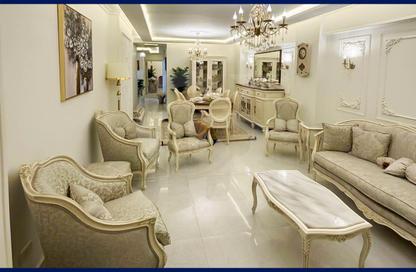 Apartment - 2 Bedrooms - 1 Bathroom for sale in Stanley Bridge - Stanley - Hay Sharq - Alexandria