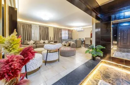 Apartment - 4 Bedrooms - 3 Bathrooms for sale in Al Marwa St. - Dokki - Giza