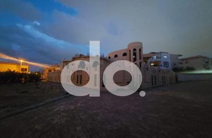 Villa - 7+ - 7+ for sale in Al Bostan St. - 9th District - Sheikh Zayed City - Giza