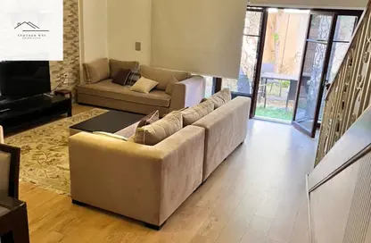 دوبلكس - 3 غرف نوم - 3 حمامات للايجار في المستثمرين الجنوبية - مدينة القاهرة الجديدة - القاهرة