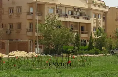Apartment - 3 Bedrooms - 2 Bathrooms for sale in Al Narges 5 - Al Narges - New Cairo City - Cairo