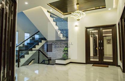 Villa - 4 Bedrooms - 3 Bathrooms for sale in Mountain View 1.1 - 5th Settlement Compounds - The 5th Settlement - New Cairo City - Cairo
