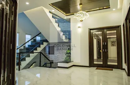 Villa - 4 Bedrooms - 3 Bathrooms for sale in Mountain View 1.1 - 5th Settlement Compounds - The 5th Settlement - New Cairo City - Cairo