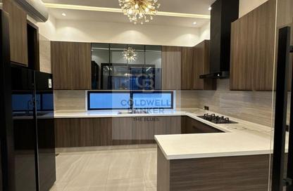 Villa - 4 Bedrooms - 3 Bathrooms for sale in Mountain View 1.1 - 5th Settlement Compounds - The 5th Settlement - New Cairo City - Cairo