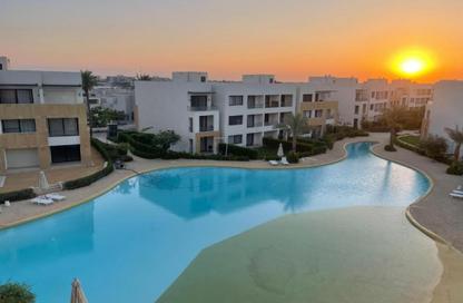 Chalet - 2 Bedrooms - 2 Bathrooms for sale in Azha - Al Ain Al Sokhna - Suez