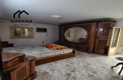 Apartment - 2 Bedrooms - 1 Bathroom for rent in Salah Salem St. - Roxy - Heliopolis - Masr El Gedida - Cairo