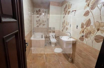 Apartment - 3 Bedrooms - 2 Bathrooms for rent in Gate 3 old - Khafre - Hadayek El Ahram - Giza