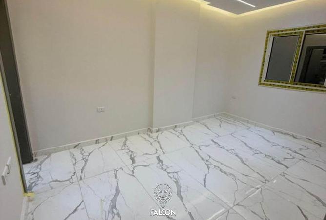 101776286 - Property Image 3