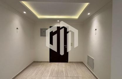 Apartment - 3 Bedrooms - 3 Bathrooms for rent in Cluster 18 - Hyde Park - New Cairo City - Cairo