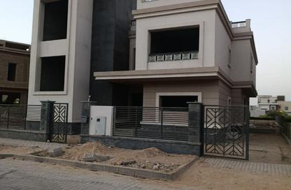 فيلا - 6 غرف نوم - 6 حمامات للبيع في نيو جيزة - طريق مصر اسكندرية الصحراوي - مدينة 6 أكتوبر - الجيزة
